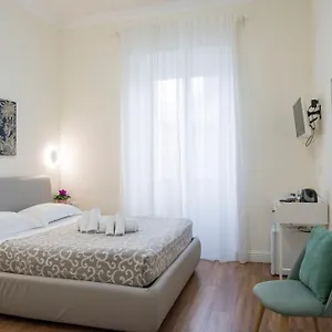 Gasthuis Francy, Rome