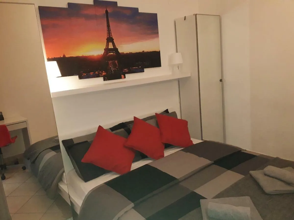 Hillary E Vale Room روما بيت ضيافة