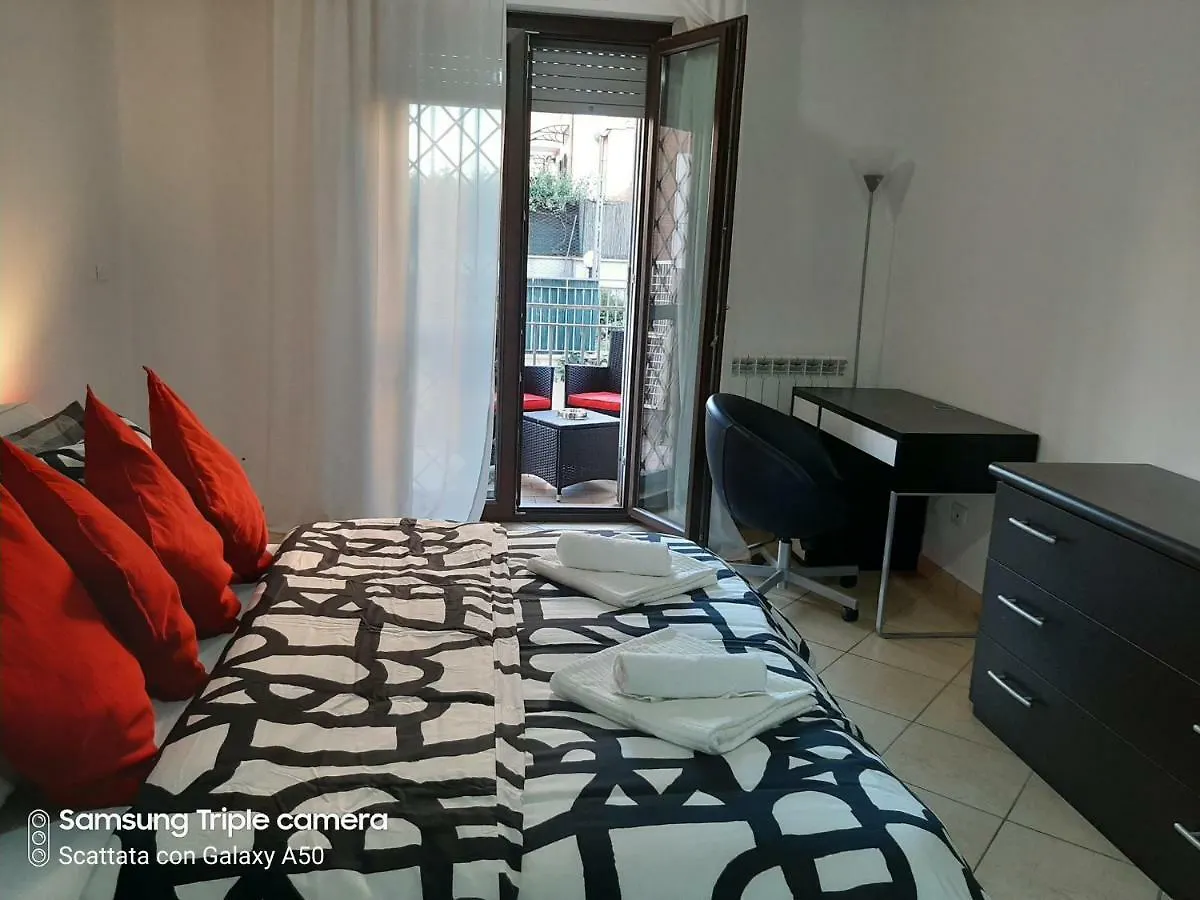 Hillary E Vale Room روما بيت ضيافة